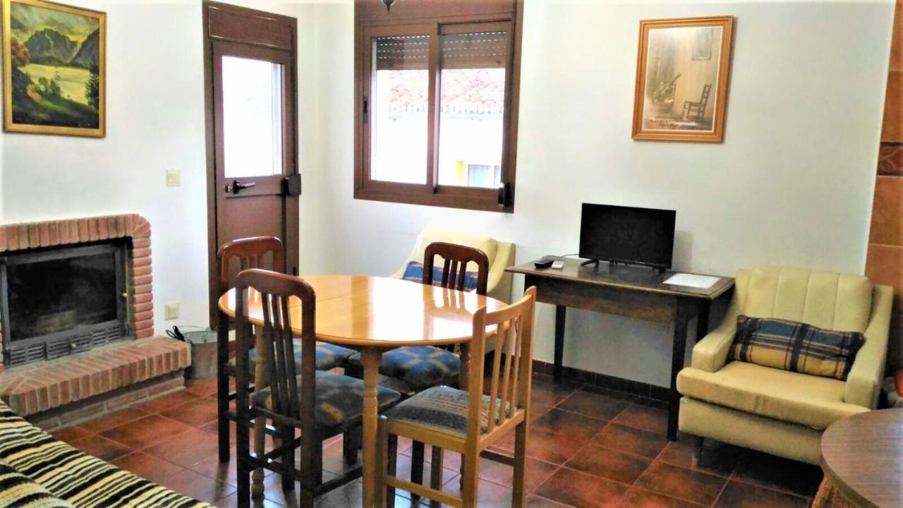 Casa Rural El Sendero El Burgo Bagian luar foto